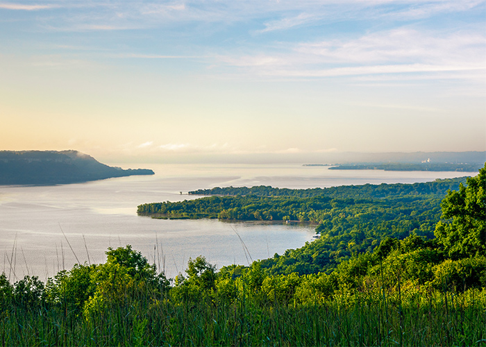 view of the Mississippi River from Natchez Bluffs